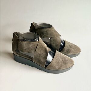 Eileen Fisher Olive Green Suede Genuine Leather Sandals Wedges size 8